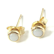 Load image into Gallery viewer, 9ct Gold Opal Studs