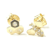 Load image into Gallery viewer, 9ct Gold Bee &amp; Honey Studs

