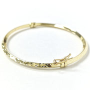 Load image into Gallery viewer, 9ct Gold Patterned Bangle
