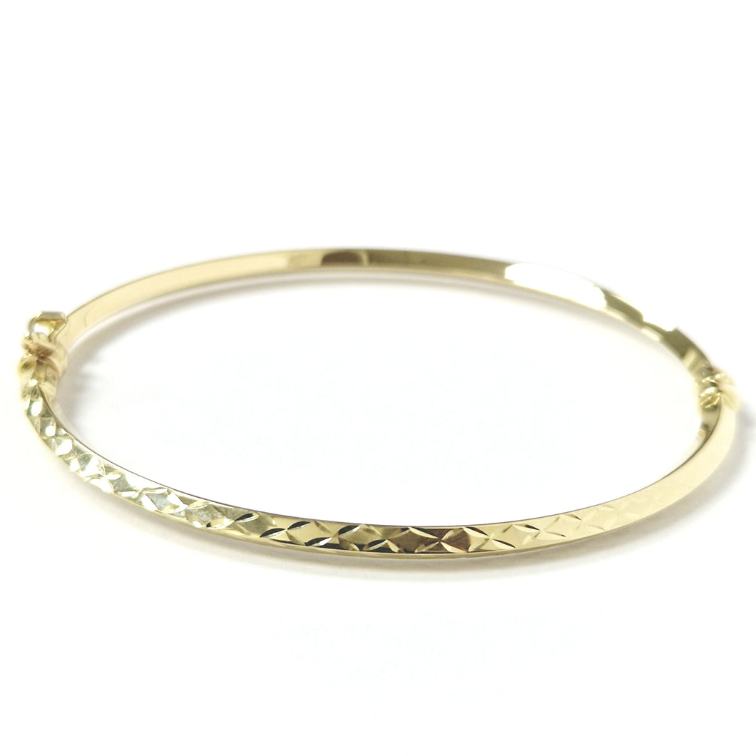 9ct Gold Patterned Bangle