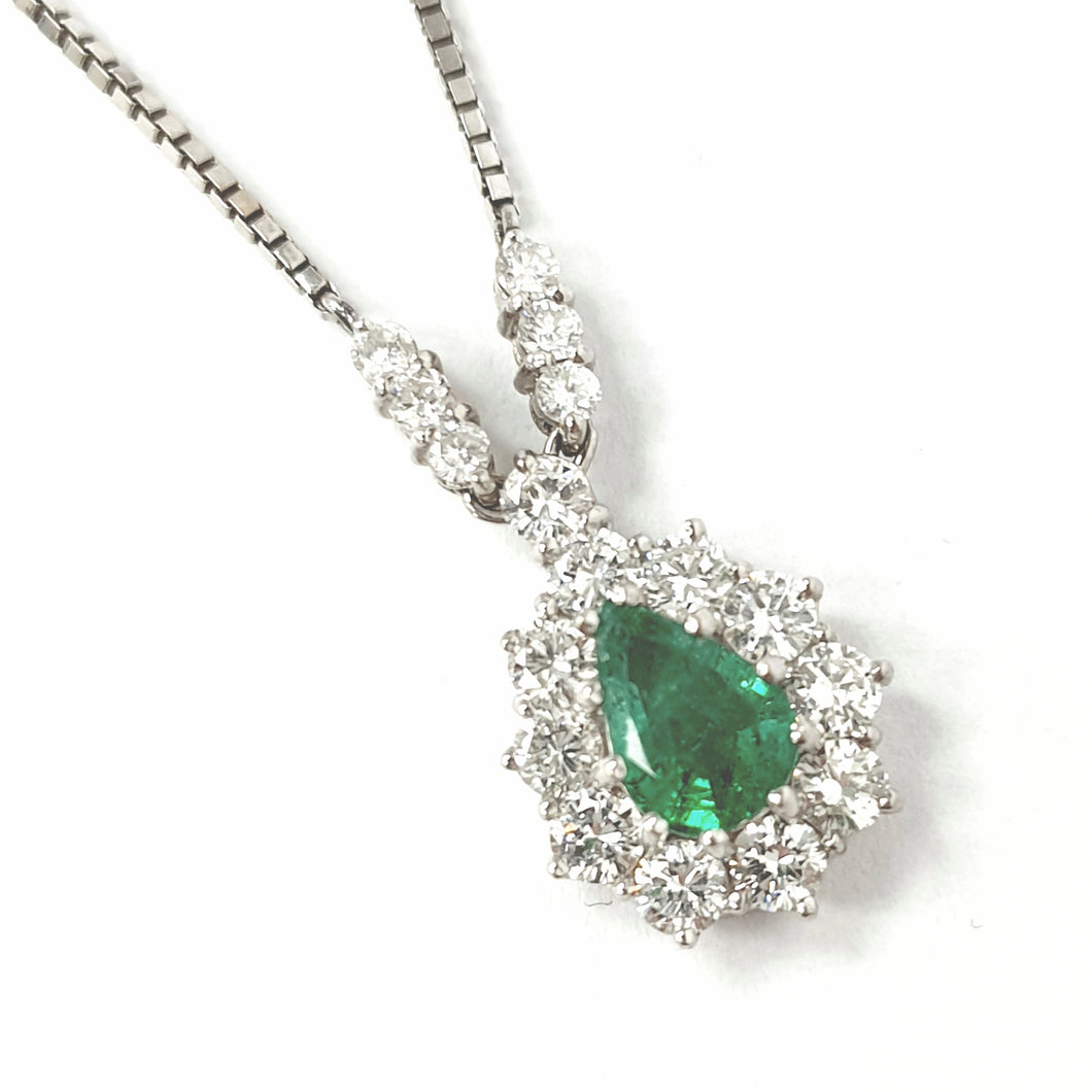 18ct White Gold Diamond & Emerald Necklace