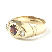 Load image into Gallery viewer, 9ct Gold Three Stone Ring

