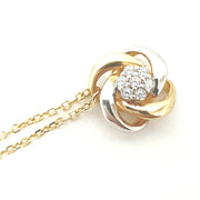 Load image into Gallery viewer, 9ct Gold Flower Necklace
